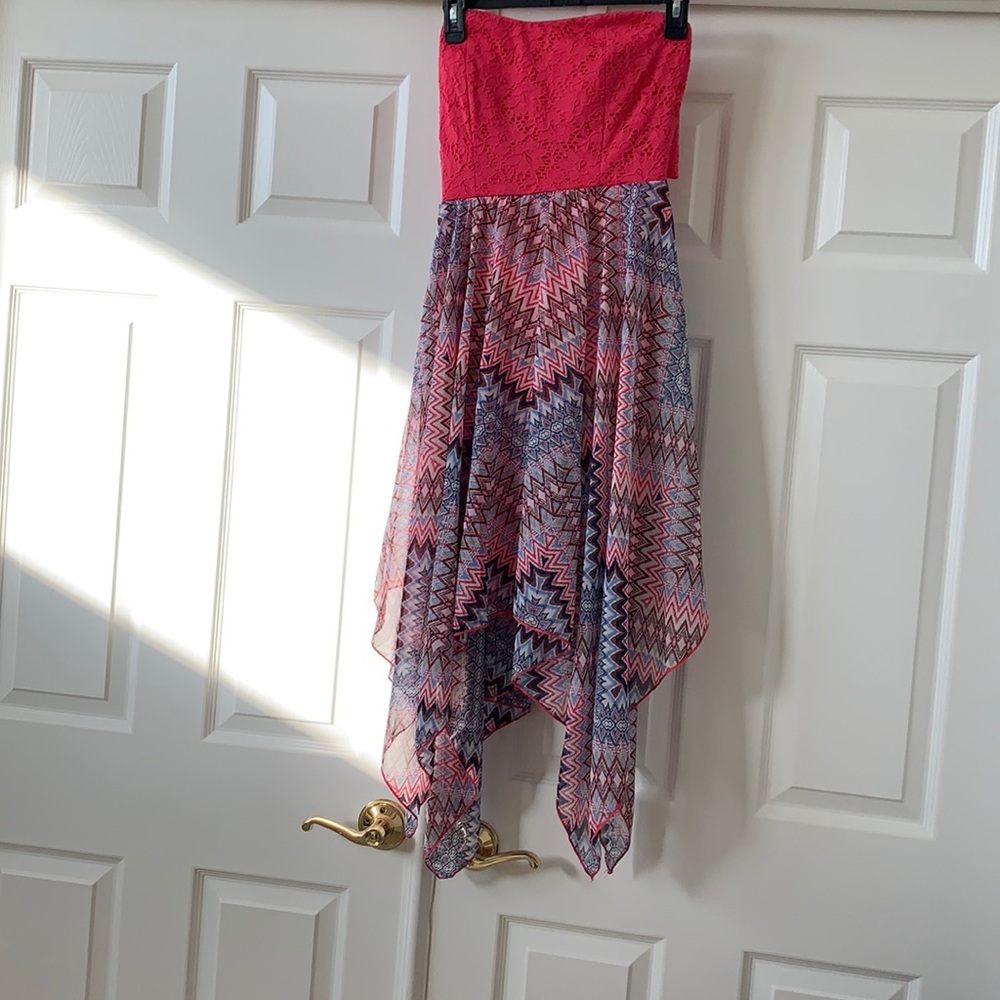 Strapless dress